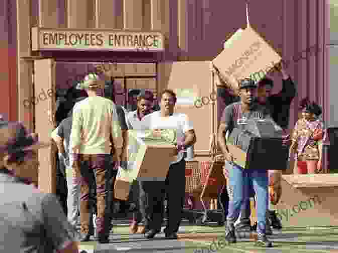 A Group Of People Looting A Store During The 1992 Los Angeles Riots Days Of Destruction Days Of Revolt